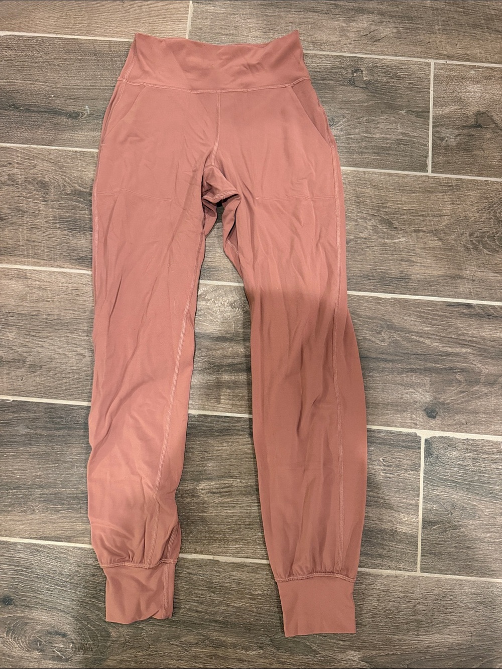 lululemon athletica High-Rise Jogger Pants in Dusty Rose